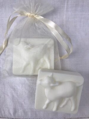 Lavender Goats Milk Soap in Organza Bag
