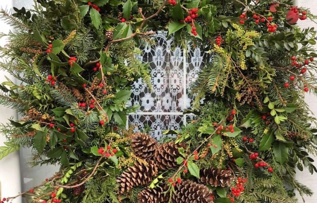 holiday wreath